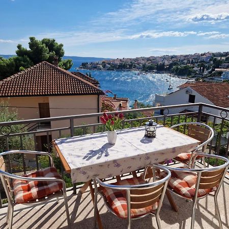 Apartmani Anna Trogir Buitenkant foto