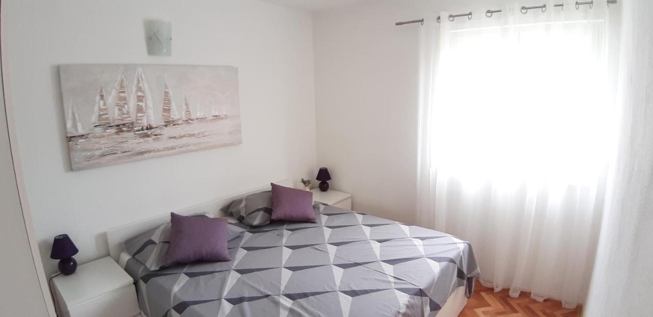 Apartmani Anna Trogir Buitenkant foto